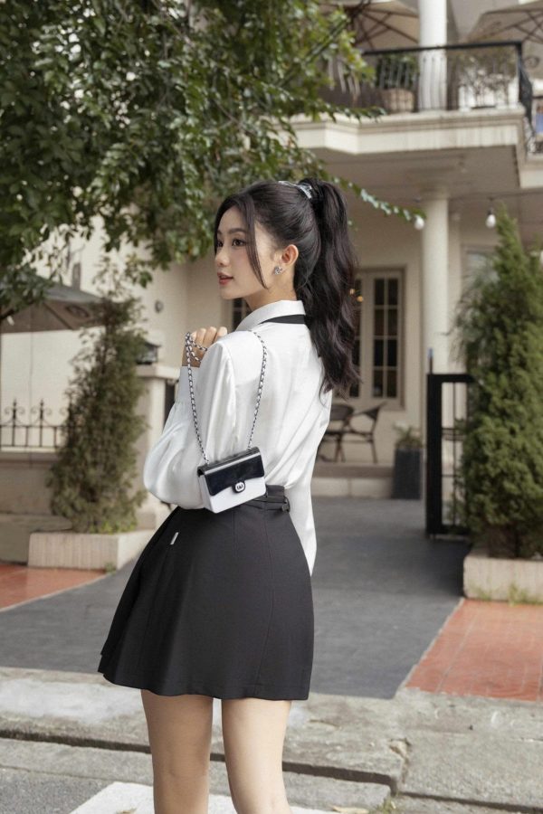 Chân váy xếp ly ngắn - Hình ảnh 2