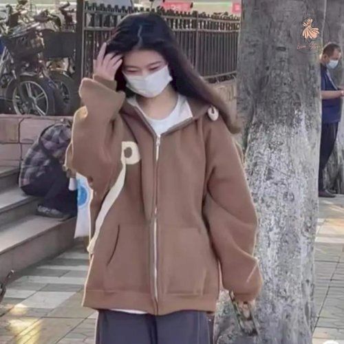 Áo khoác hoodie nữ là gì